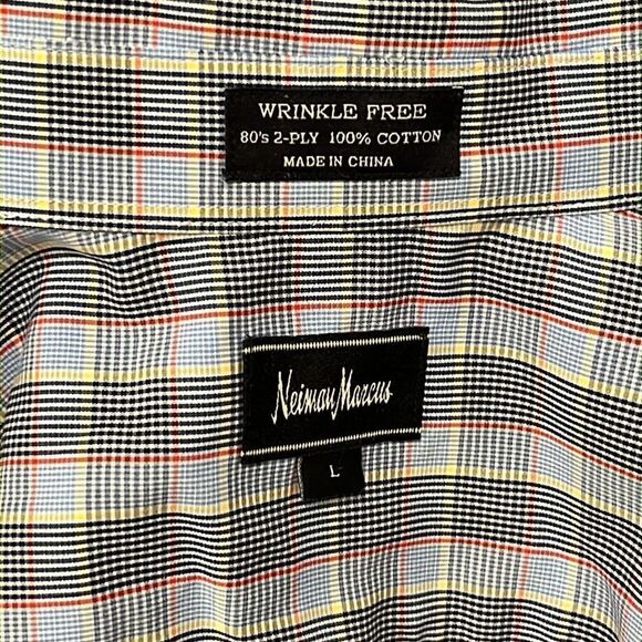 Neiman Marcus   - Picture 5 of 7